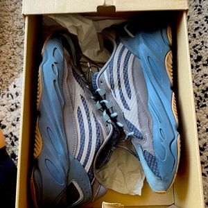 Yeezy Boost 700 Geode